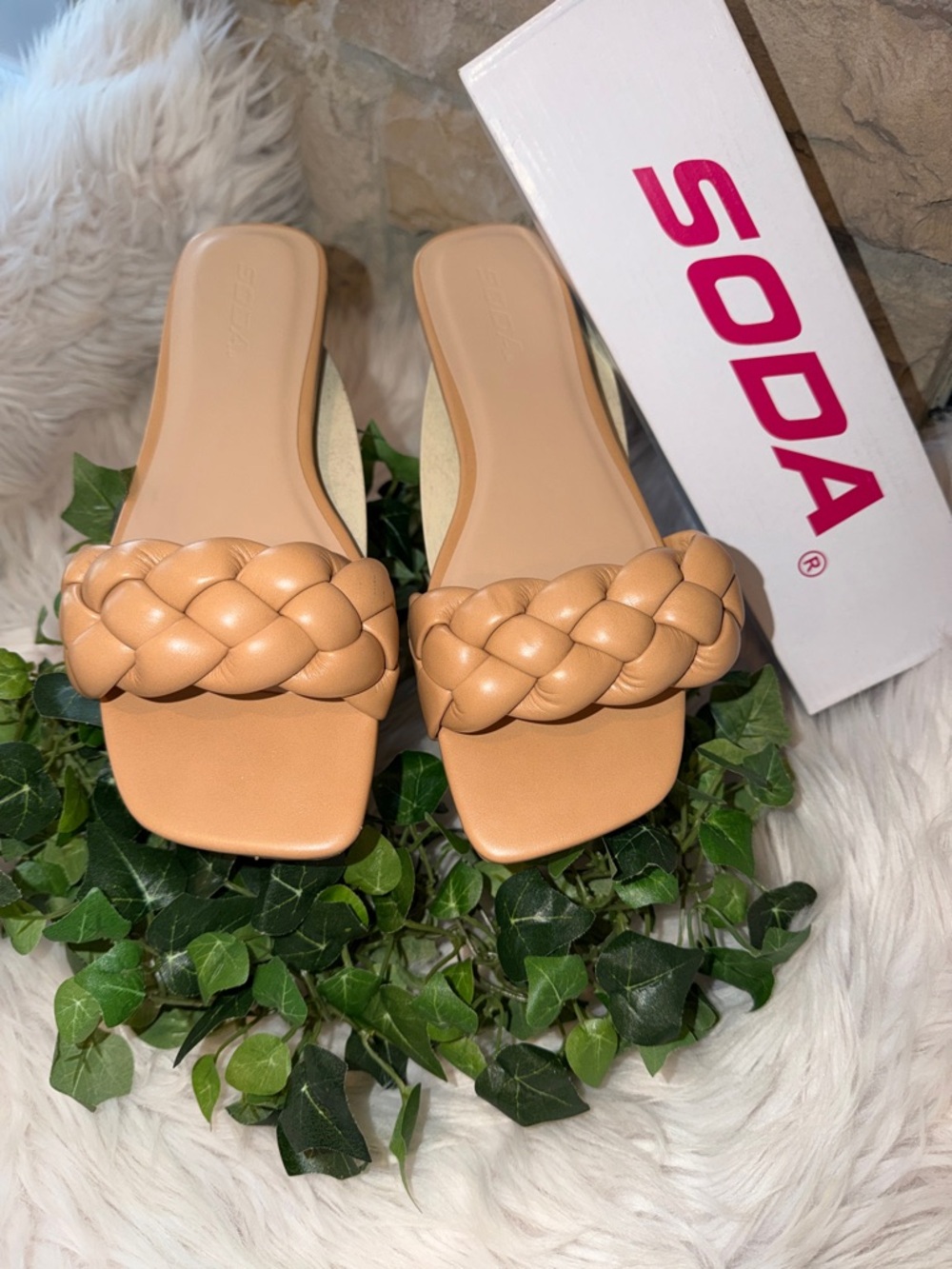 Soda Braided Puff Tan Flat Sandals w/Box - Size 9M